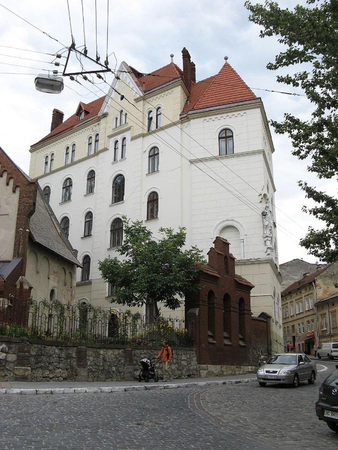 Izuminka V Centre Goroda Lviv Ngoại thất bức ảnh