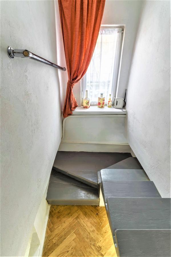 Izuminka V Centre Goroda Lviv Ngoại thất bức ảnh
